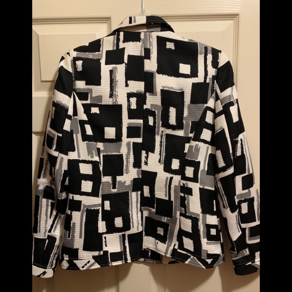 Jacket - Picture 2 of 3